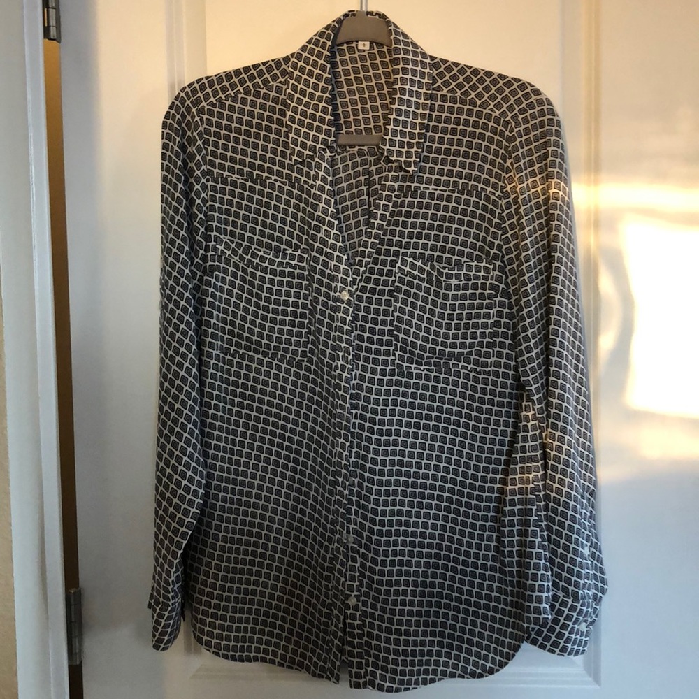 Express Portofino dress shirt, b & w, size L